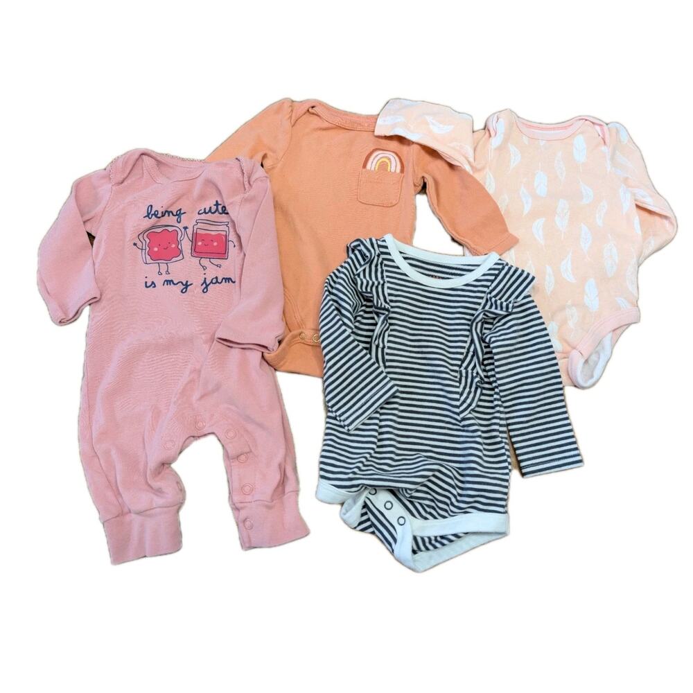 Girls Bundle Lot 4pc Romper One Piece Baby 0-3 Months Modern Rainbow Feather EUC